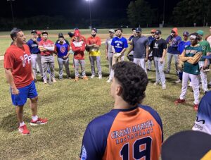 Sobre 110 peloteros - Liga de Béisbol Superior Doble A